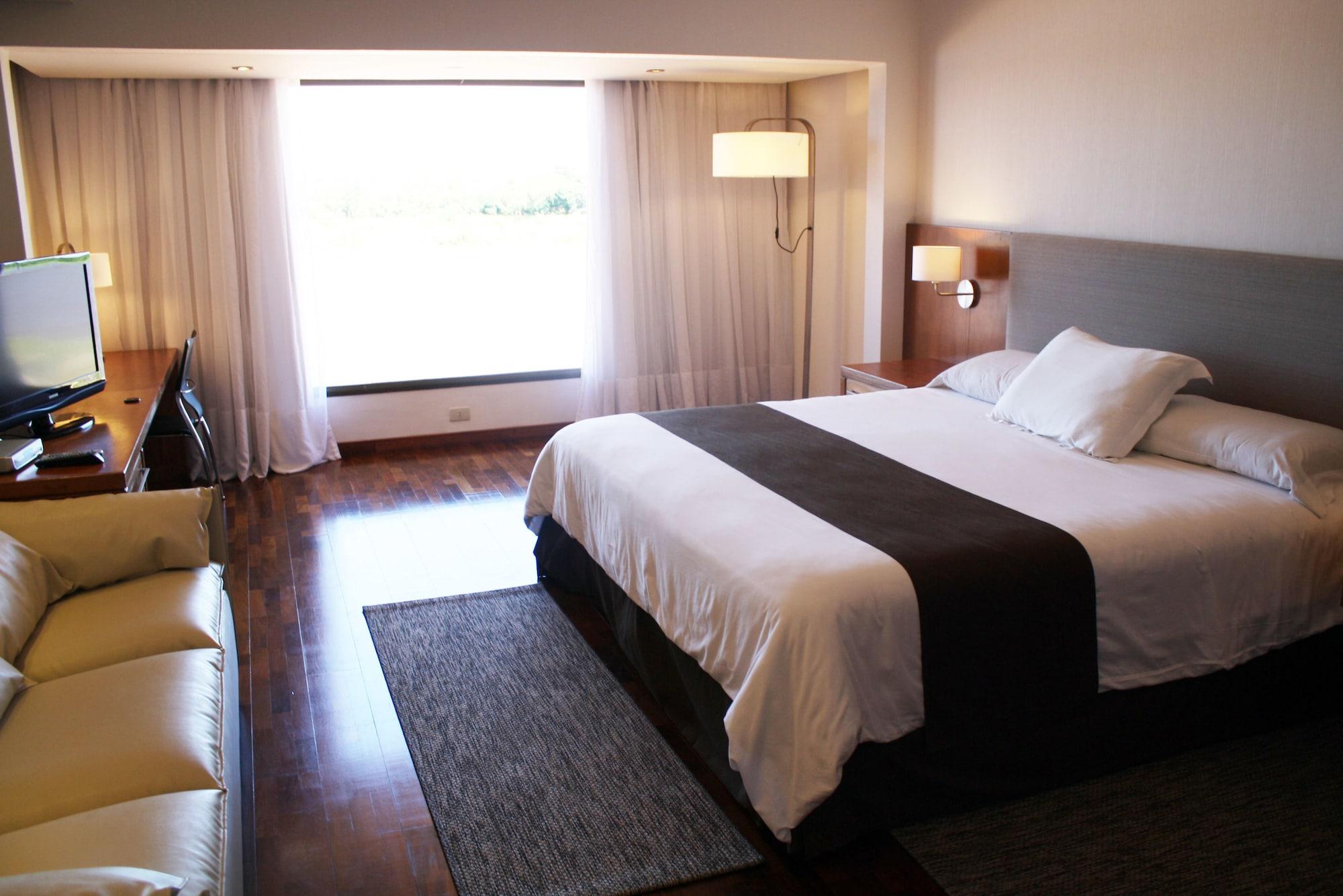 Yacht & Golf Club Paraguayo, A Tribute Portfolio Resort Lambare エクステリア 写真