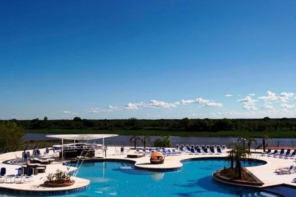 Yacht & Golf Club Paraguayo, A Tribute Portfolio Resort Lambare エクステリア 写真