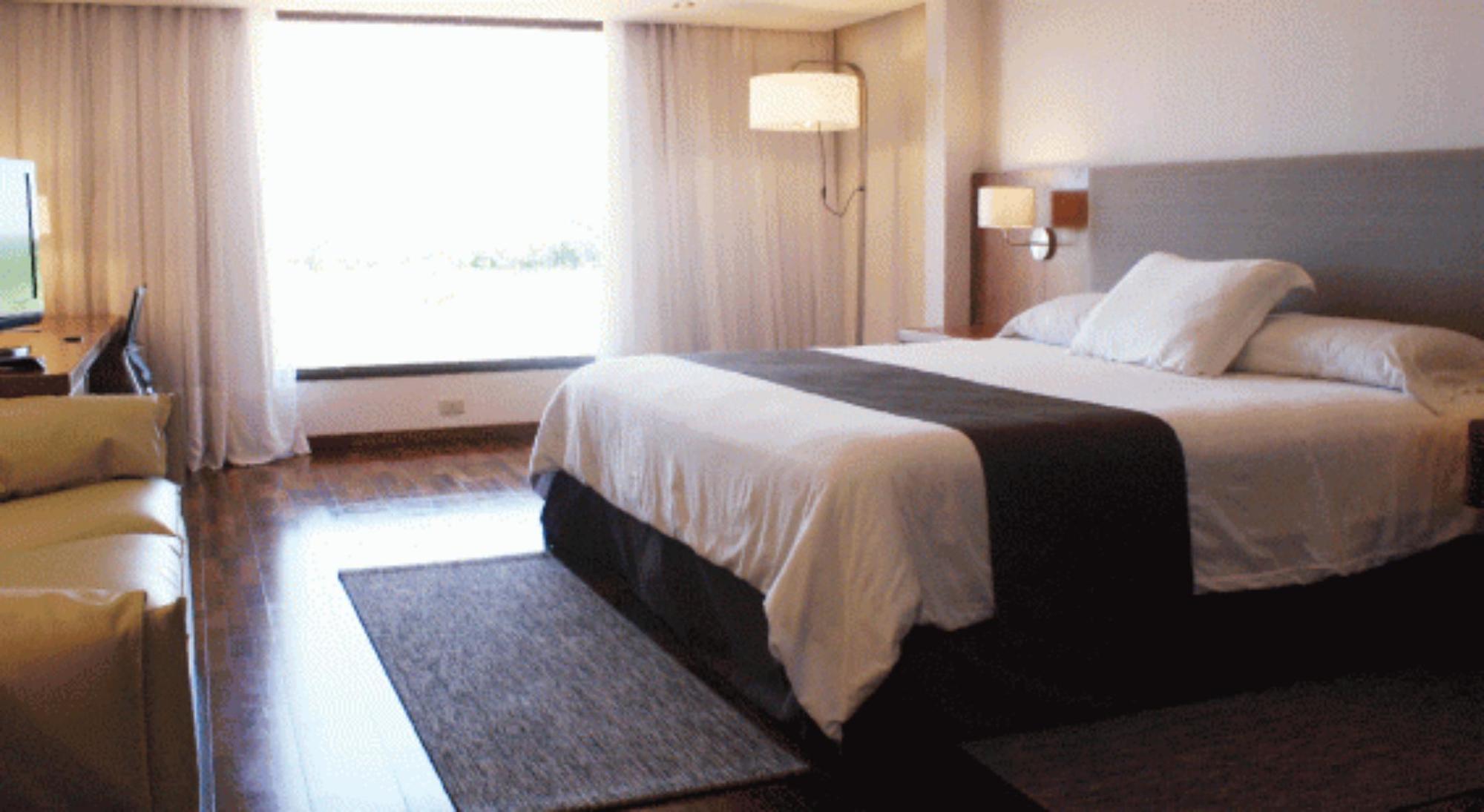 Yacht & Golf Club Paraguayo, A Tribute Portfolio Resort Lambare エクステリア 写真
