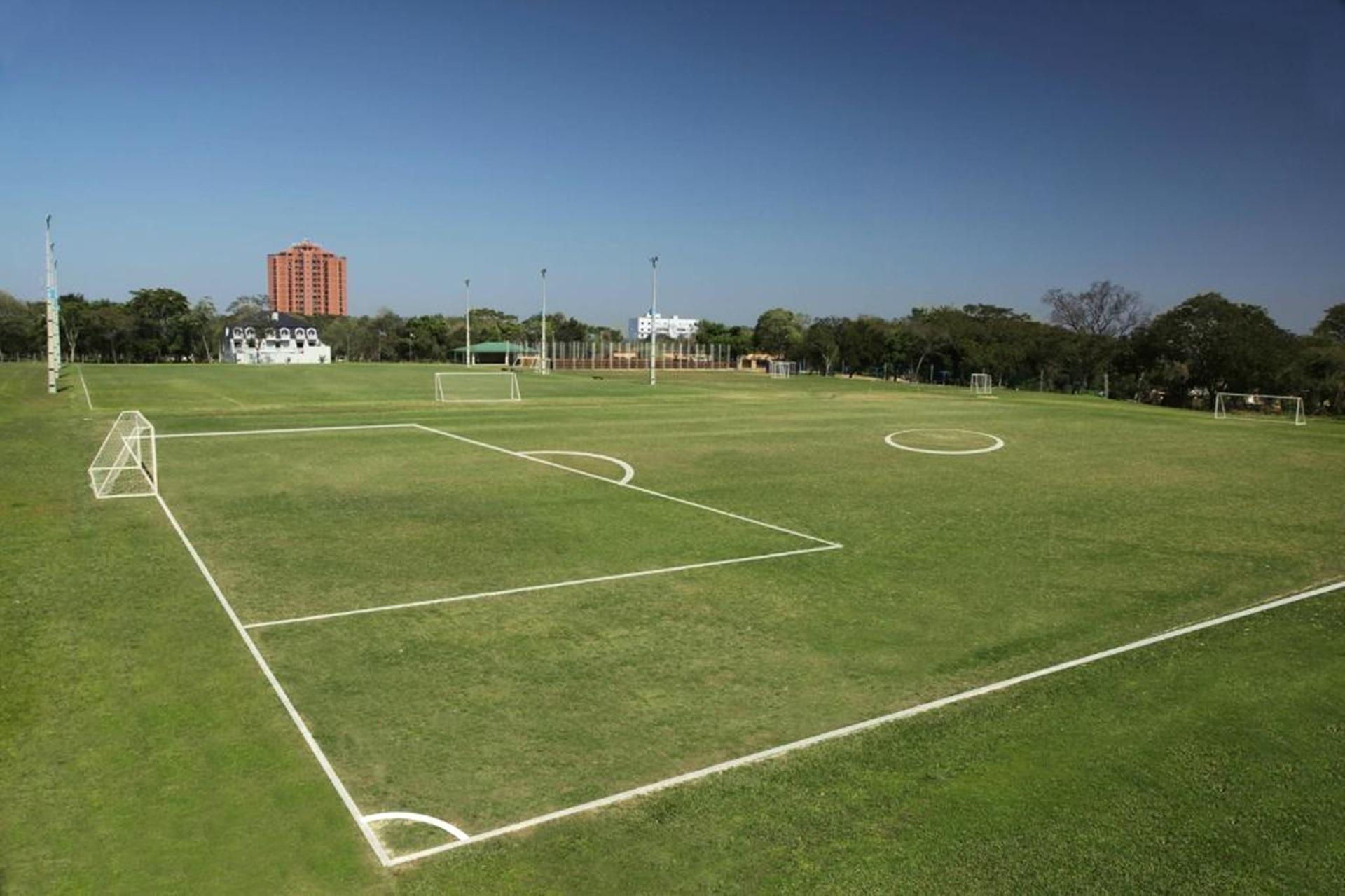 Yacht & Golf Club Paraguayo, A Tribute Portfolio Resort Lambare エクステリア 写真