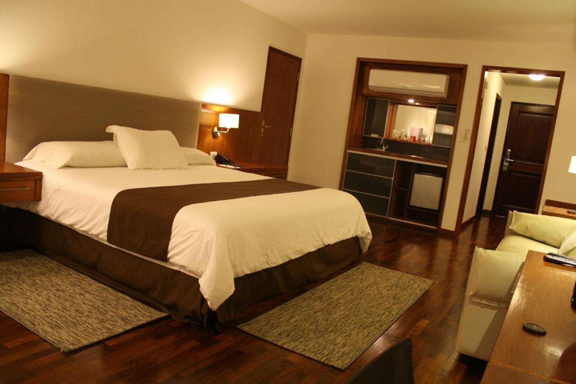 Yacht & Golf Club Paraguayo, A Tribute Portfolio Resort Lambare エクステリア 写真